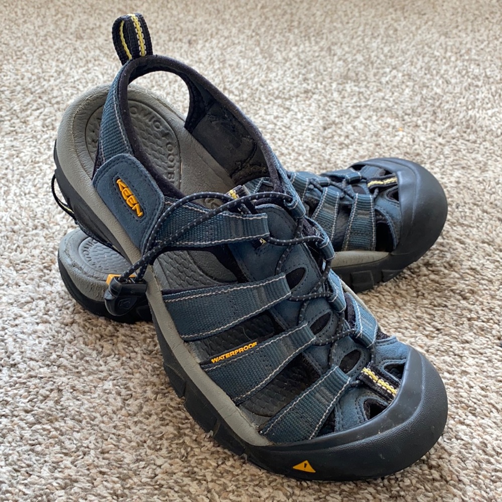 KEEN NEWPORT HYDRO SANDALS